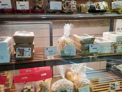 面包甜点陈列柜-路西仕·手作西点(气象台路店)