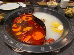 -重庆德庄火锅(体育中心店)