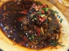 -拈签一笑黄牛肉辣卤串串