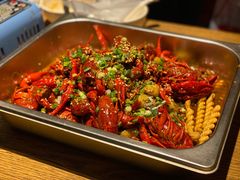 油焖小龙虾-汪爹爹武汉牛三鲜(朝外大街店)