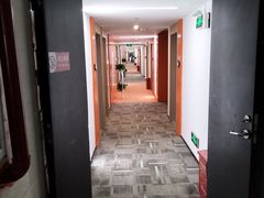 -好家园酒店(深圳坪山技术大学地铁站店)