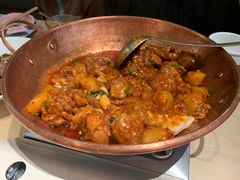 铜锅饵块油焖鸡-一坐一忘云南菜(卓悦中心)