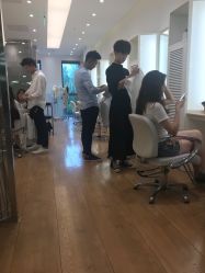 -简法造型·品牌形象店