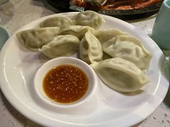 -巧克力渔家.小船海鲜胶东菜(万平口店)