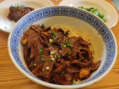 蛤蜊猪肝面-沪西老弄堂面馆(定西路店)