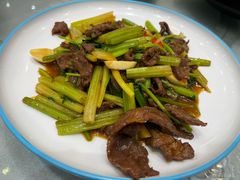 小炒黄牛肉-瑞记湛江鸡饭店·粤西第一鸡(粤垦店)