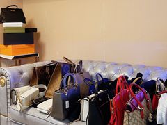 -沐渔二手奢侈品黄金手表包包回收·中古店(广州塔店)