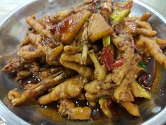 -江城燕子大排档(江汉路步行街店)