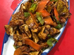 肉段烧茄子-夕阳红小吃(中街大悦城店)