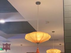 大堂-毛辣果·贵州红酸汤牛肉火锅(西单店)