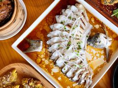 清蒸武昌鱼-莲餐厅·湖北菜·藕汤是头牌(愚园路店)