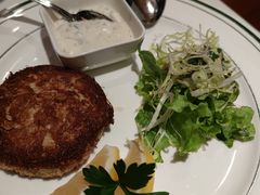 招牌蟹肉饼-Wolfgang’s Steakhouse 沃夫冈牛排馆(上海白玉兰广场店)