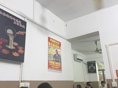 -铁锅哥米线