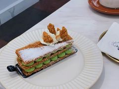 开心果拿破仑-DOPAMINE多巴胺·甜品面包·生日蛋糕(国贸店)