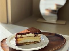提拉米苏乳酪蛋糕-普素书咖茶空间