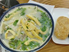 -鸭小妹鸭血粉丝(老门东店)