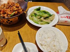 -南城香·饭香串香馄饨香(花园北路店)
