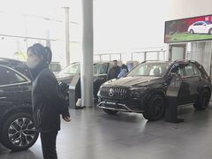 -天津波士信达奔驰4S店(卫津南路店)