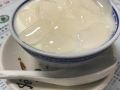 -仁信双皮奶(东川路店)