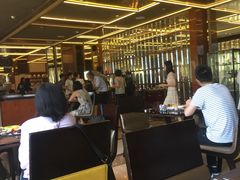 -大中华希尔顿酒店-念自助餐·嗨啤·小龙虾