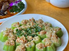 蒜蓉丝瓜-鲤鱼塘农家山庄