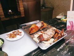 -东方红海鲜百汇(国际大厦店)