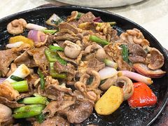 -标记美食新鲜猪杂(兴南大道店)
