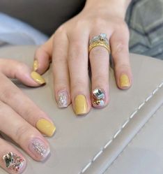 -LILY NAILS美甲美睫