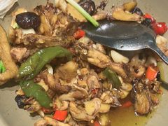 -绿草地·湘菜(7mall店)