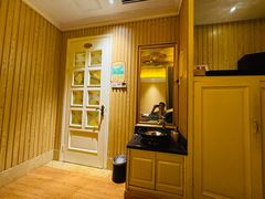 -良子健身(金融街店)