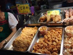 -六合夜市