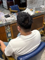 -T.1 hair salon烫染接发