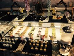 -万达文华酒店·48F云端窗景美食汇自助餐厅