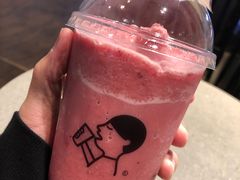 车厘酸奶波波冰-喜茶(上海正大广场店)