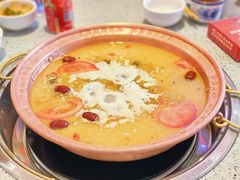 -阿婆情腊排骨火锅(金虹路店)