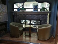 -那美(华莱坞店)