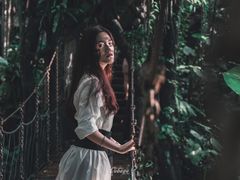-青青世界