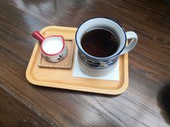 乌龙白桃茶-餐酒吧Com-ing Bar(上海路店)