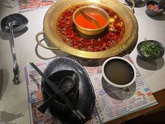 -哥老官重庆美蛙鱼头(日月光店)