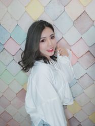 -侨治发型