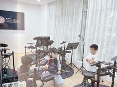 -音乐窝玩创中心·乐器声乐(海珠乐峰店)