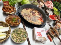 -赵美丽·重庆社区火锅·直营店(火车东站·中豪国际店)