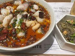 -渔语鱼酸菜鱼新川菜(来福士店)