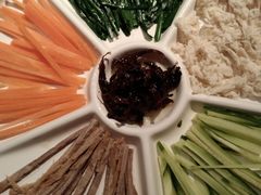 鸡丝凉米线-云海肴云南菜(浦江欢乐颂店)