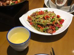 -邻家小馆(银都店)