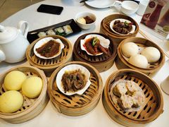 -万龙洲海鲜(大兴绿地缤纷城店)