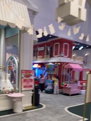 -奈尔宝·儿童乐园·亲子餐厅(华采天地店)