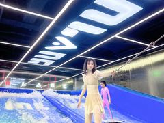 -INLANG饮浪室内冲浪(苏河湾万象天地店)