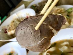 -正宗胖子抻面馆(岭东路店)
