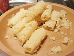 -龍歌自助小火锅(兰山上海路万达店)